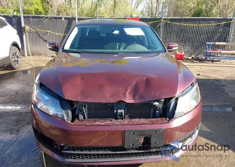 2014 Volkswagen Passat 2.5L Se из США, поврежденный, VIN 1VWBH7A38EC015013